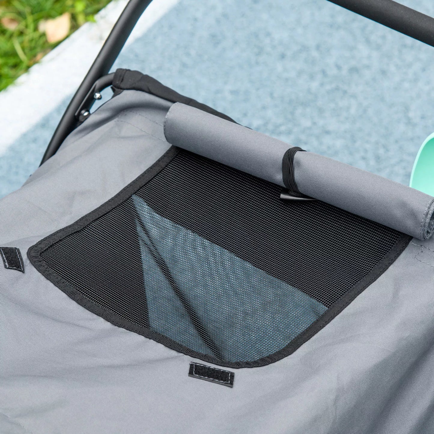 Suņu ratiņi, salokāmi, atverami, ar guļampapīru, tērauda rāmis, pelēki/melni