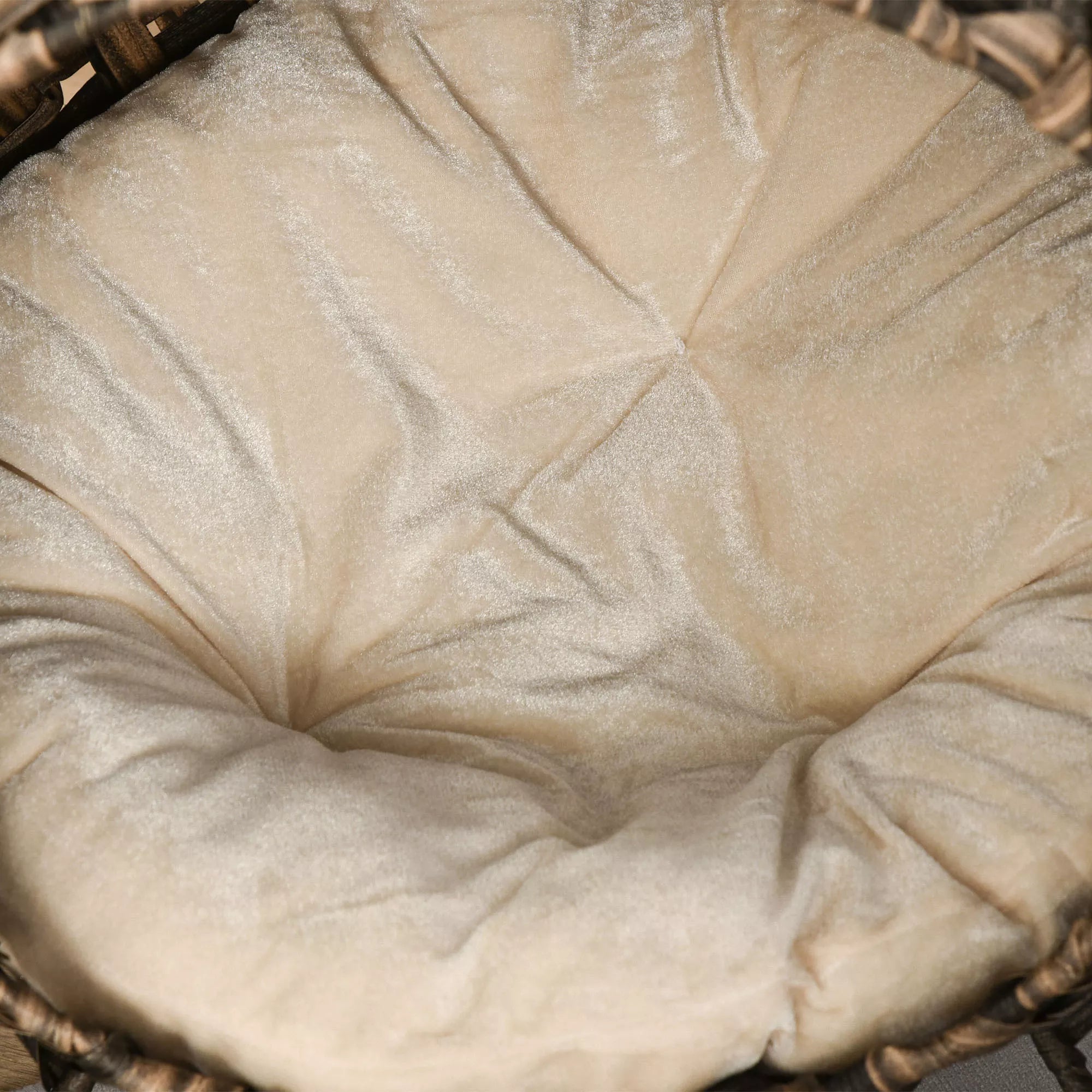 Rotango Kačių Namelis su Pagalvėle, Katės Guolis su Paaukštintomis Kojelėmis, Ruda, Ø52 x 58 cm