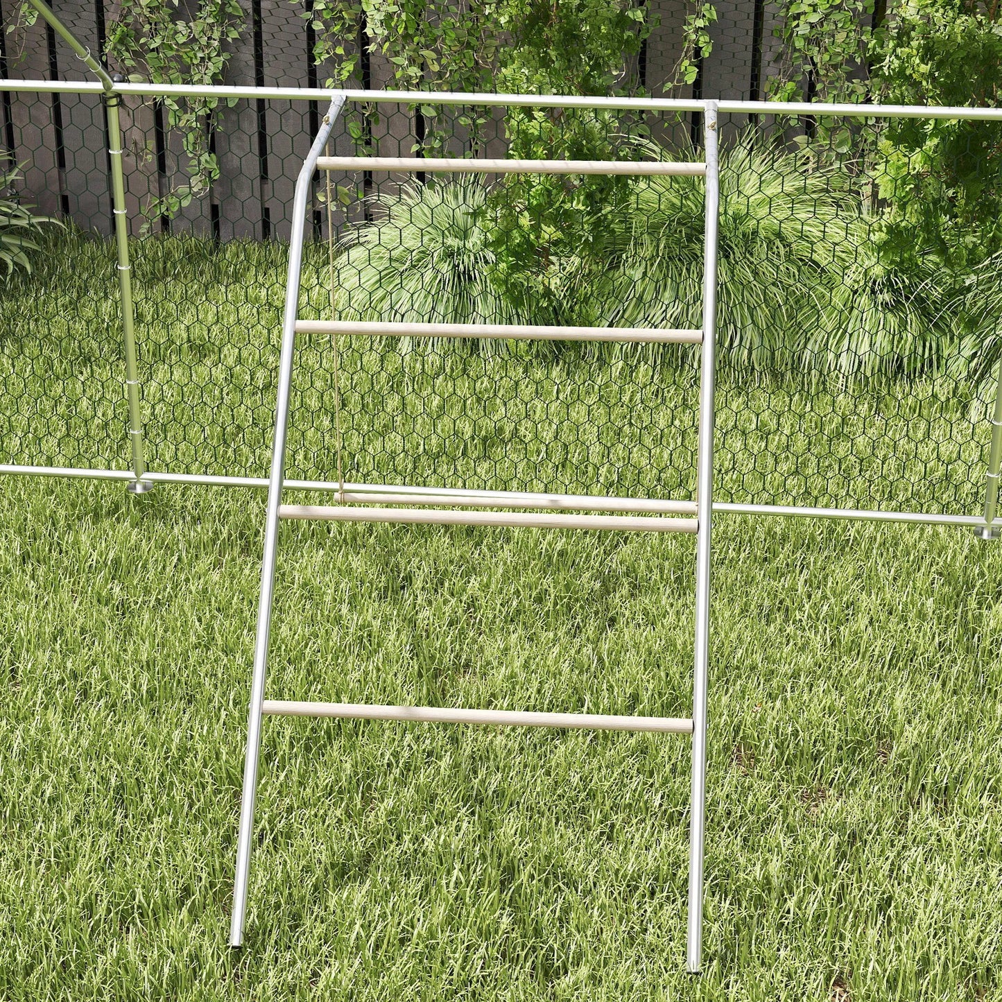 Medinis vištidės žaidimų kompleksas, vištidės žaidimų aikštelė su vištidės strypais, reguliuojama sūpynė, 82 x 150 x 110 cm, sidabrinė spalva