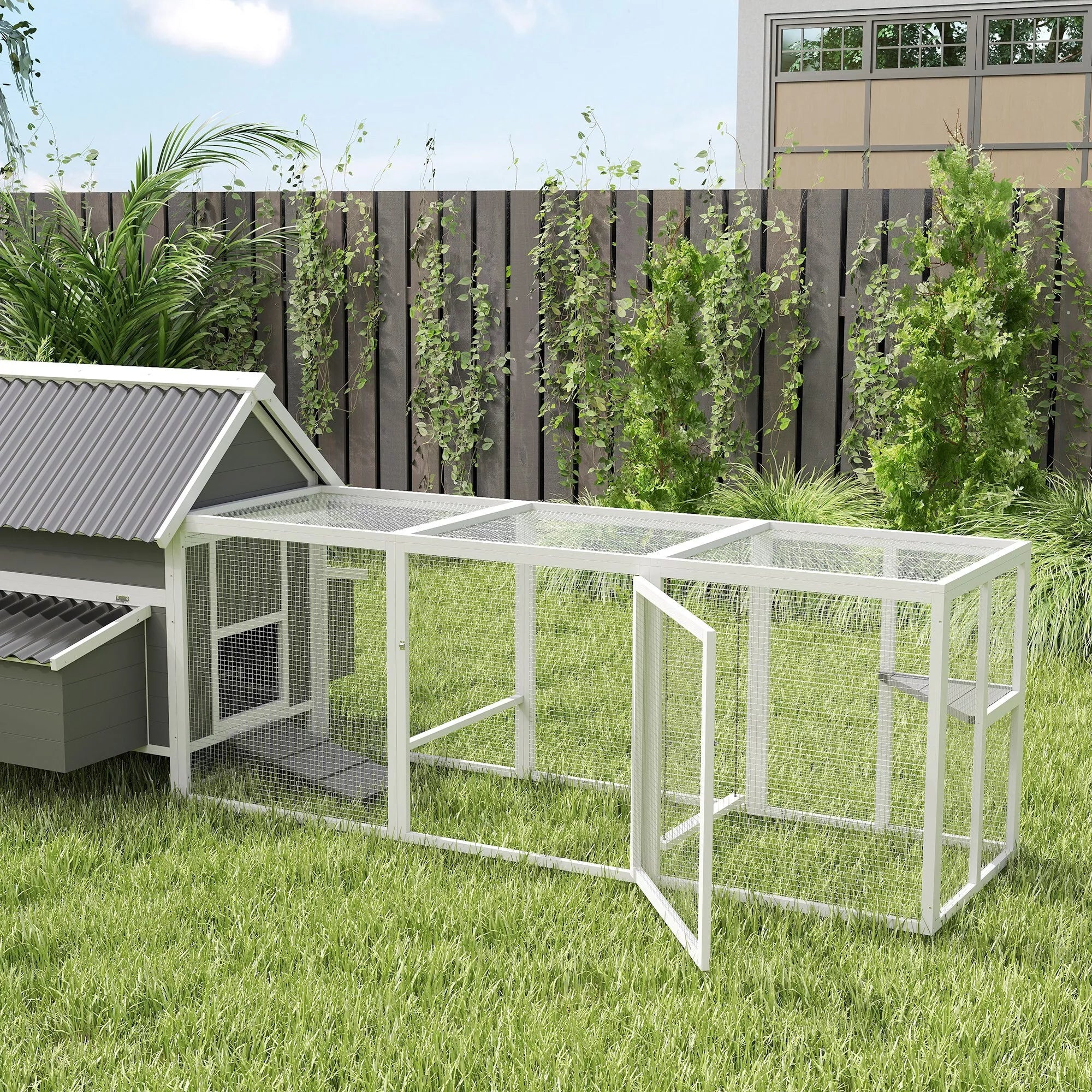 Didelis vištidė 7–10 vištoms, sėdynės, sūpynės, langai, lizdai, vielos tinklas, pilkos spalvos