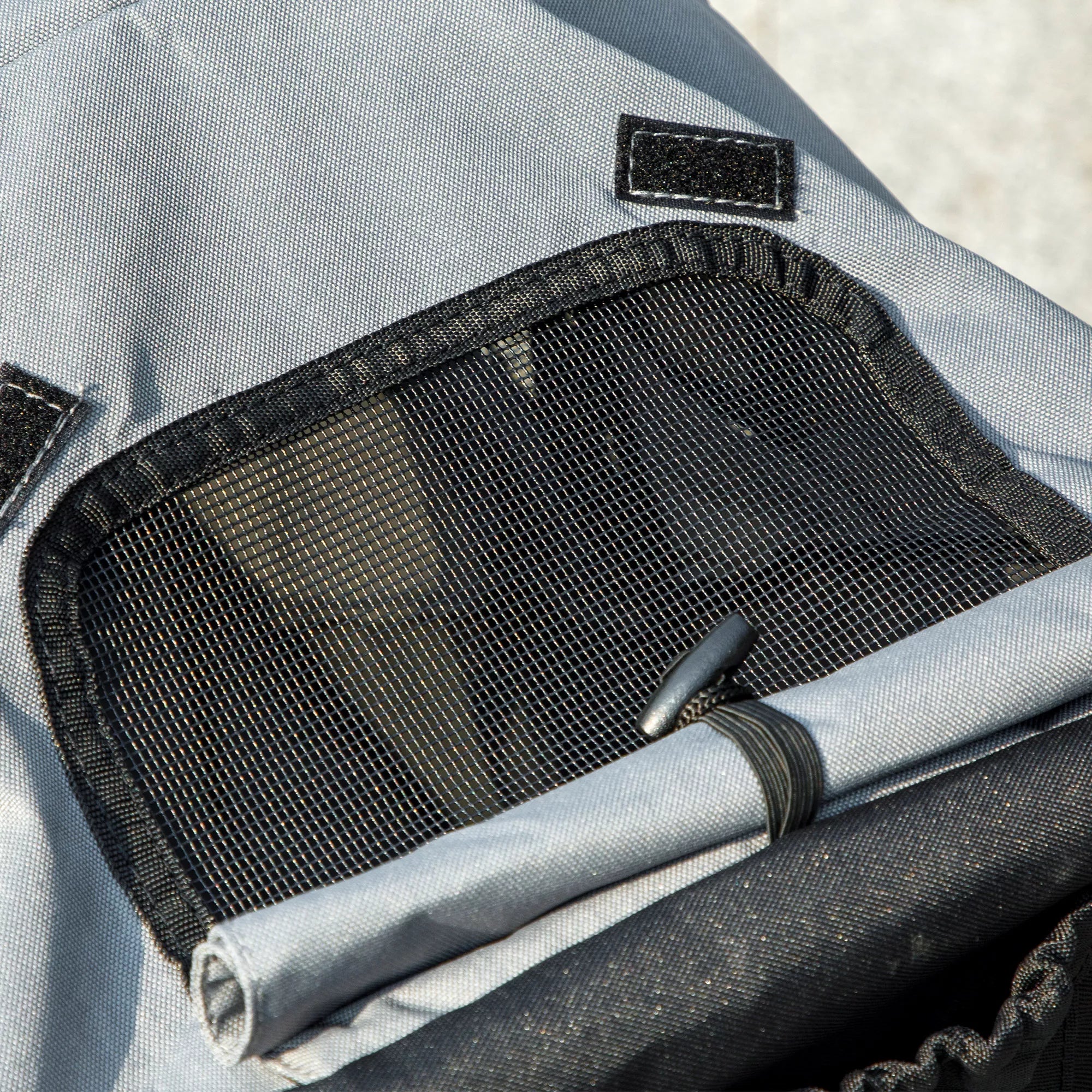 Suņu ratiņi, mājdzīvnieku ratiņi maziem suņiem un kaķiem, ar uzglabāšanas grozu, saliekami ar vienu klikšķi, pelēki