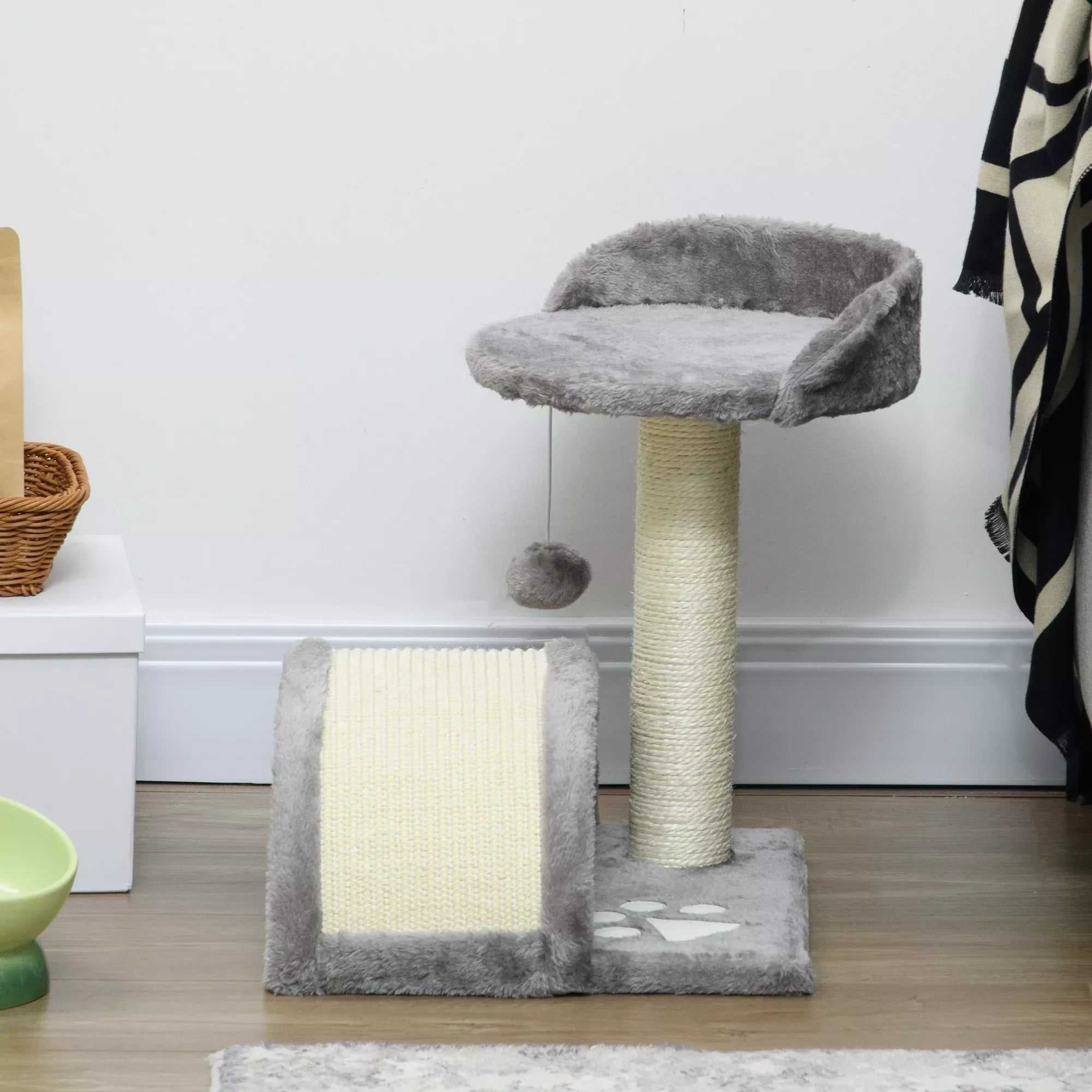 Katės namelis 46 cm Mažas kačių bokštelis su guoliu, žaidimo kamuoliuku, sizalio virve, paaukštinta platforma, katės draskyklė, laipiojimo medis, katėms iki 4 kg, Pilkas