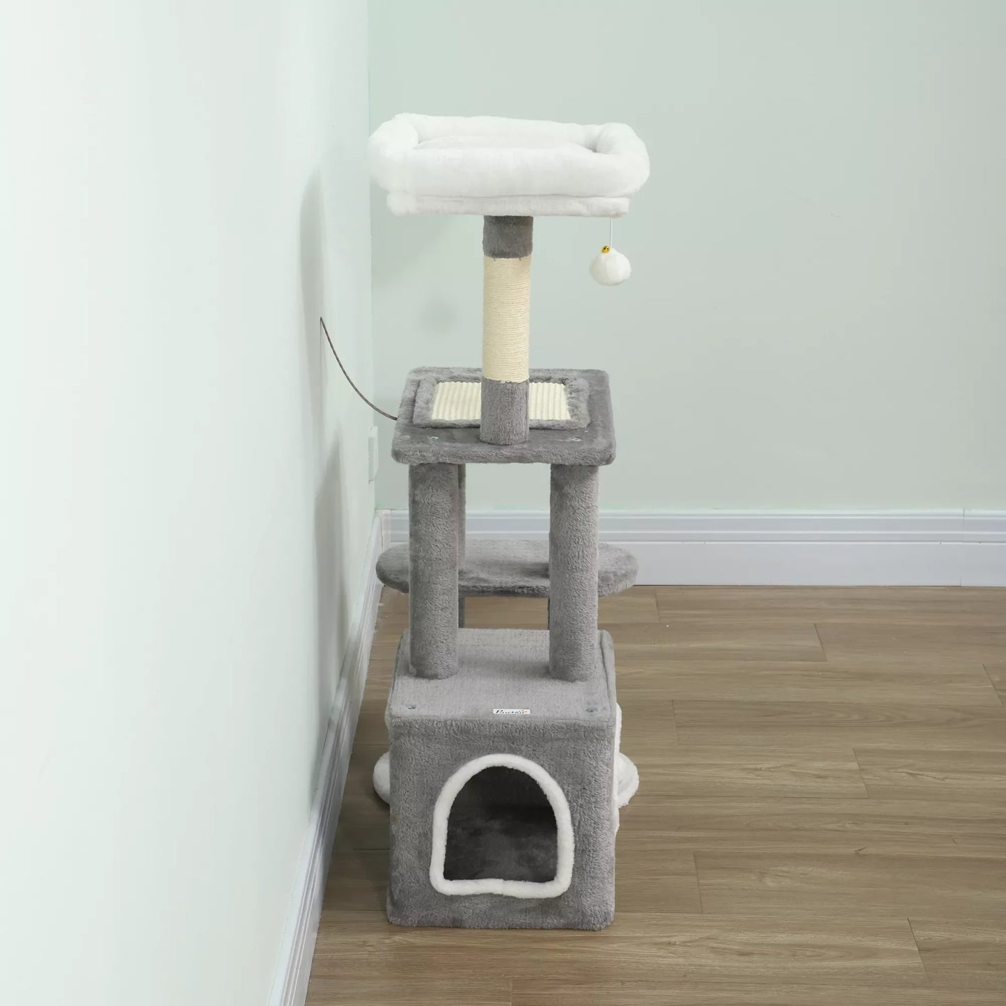 107 cm kačių medis, kačių bokštas su urveliu, 2 pliušiniai kamuoliukai, sisaliniai stiebai, didelė platforma, 55x40x107 cm, pilkos spalvos