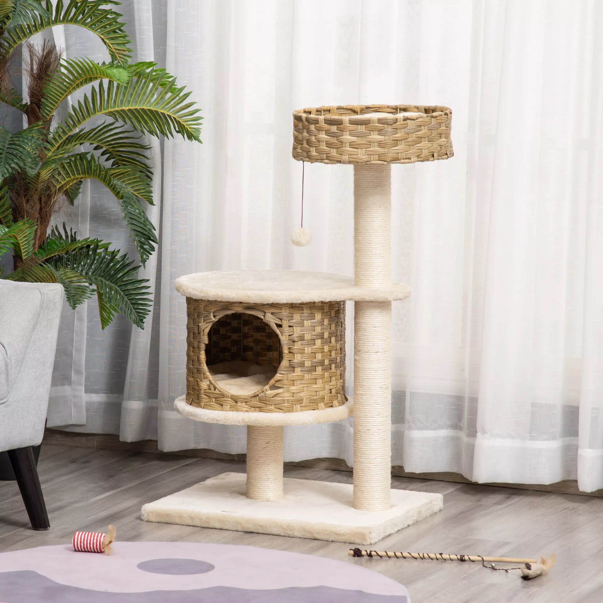 Rotangpalmas kaķu māja 95 cm augsta, 3 līmeņu kaķu māja ar platformu, kaķu gulta, kāpšanas koks ar kaķu slēptuvi, sizala stabi, rotaļlietas, kaķu mēbeles, Sisal Natural+Bēšs